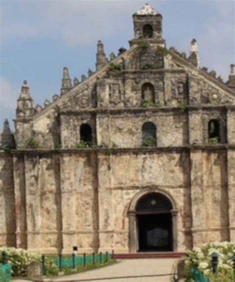 Laoag Tours and Activities .